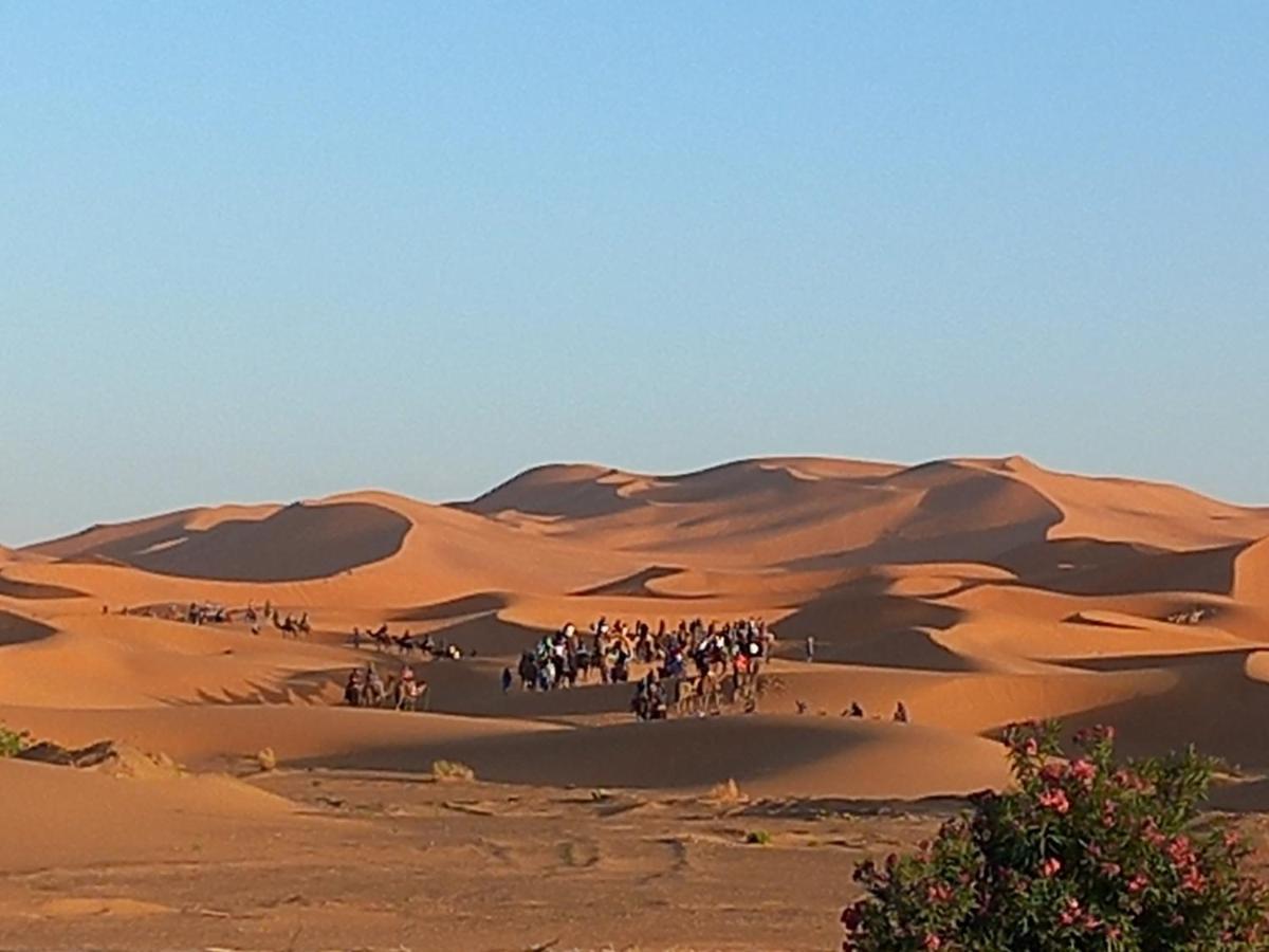 Hotel Etoile Des Dunes Merzouga Exterior foto